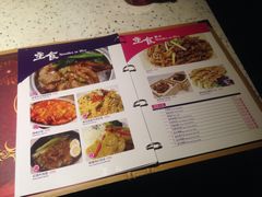 -百威KTV(恒福路店)