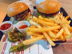 火烤双层牛肉特堡-The Habit Burger Grill 哈比特汉堡(复兴soho店)