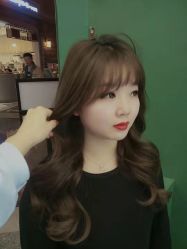 -银星女王公园发型艺术沙龙