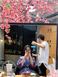 -时尚殿堂明星门店