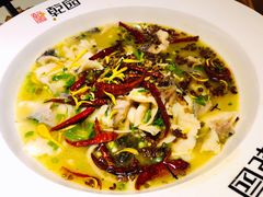 能喝汤的酸菜鱼-乾园(天河城店)
