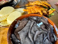-正南齊北重庆老火锅(光华村直营店)