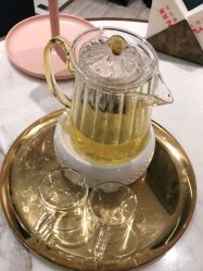 -苑苑vbeauty科技美容SPA