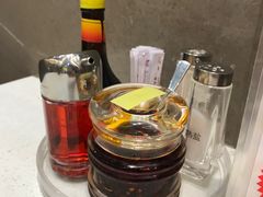 -香港新发烧腊茶餐厅(水围店)