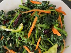 -北京龙庆四季香农家饭庄·灶台鱼·碳烤虹鳟鱼(龙庆峡店)