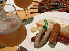 -LENBACH兰巴赫西餐啤酒坊(大连东港店)