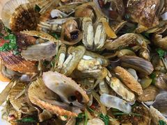-东来菜馆•手抓海鲜家常菜•海鲜锅贴(鸽子窝店)