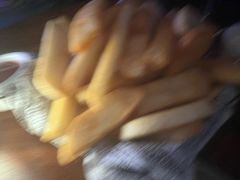 -Hooley's活利仕西餐厅(珠江新城店)