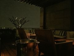 -广州柏悦酒店·悦吧·顶楼露天酒吧