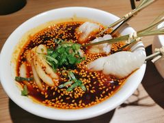 红油脱骨鸡爪-太二酸菜鱼(沈阳万象城店)