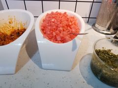 -铁二锅米线童谣洋芋饭(立海大厦店)
