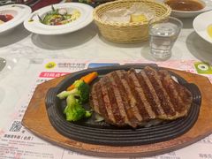 -海维克牛排馆HIGHWIC(青羊万达店)