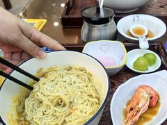 -百年老字号·观振兴蟹黄面·三虾面·苏式面(观前街富仁坊巷店)