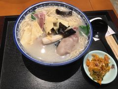 本帮腌笃鲜煨面-吕纪蘇面(保利广场店)