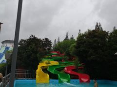 -热带风暴水上乐园(新镇路)
