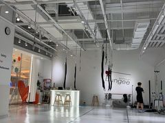-Jumphai室内蹦极运动