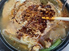 -曹宝林砂锅麻辣烫(星光路店)