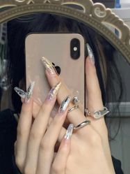-ZX·美睫设计师汇聚店
