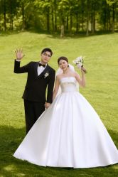 -雅云婚纱摄影工作室旗舰店