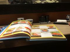 超厚的菜单-小山日本料理(太古汇店)