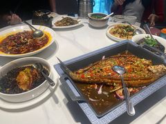 -老长沙湘菜馆(凤凰路店)