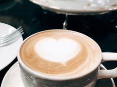 -上海滴水湖皇冠假日酒店