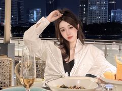 -MONICH牛排融合餐厅(和义大道购物中心店)