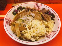 二郎系拉面-拉面莊夢語＆中华料理八椿
