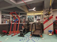 -KingBull私教健身&格斗订制(龙井商业中心店)