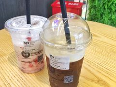 -瑞幸咖啡(泉州中骏世界城金街店)