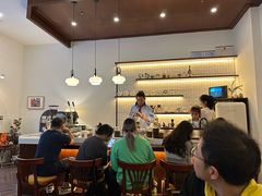 -Café Monson