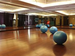 -阳光悦动游泳健身会所