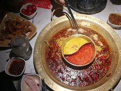 招牌牛蛙-哥老官重庆美蛙鱼头(西湖银泰十一哥店)