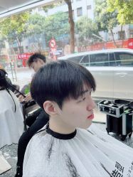 -藤野造型专业烫染接发