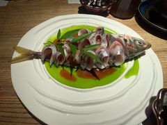 -本源食集 日式烧肉·炉端烧(东海缤纷店)