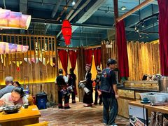 -老滇山寨•云南特色菜•地方菜•民族风情歌舞表演(金碧店)