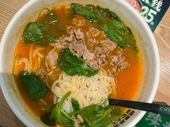 -蒙自源米线大王(东站店)
