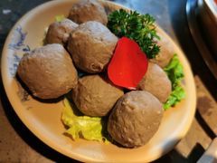 撒尿牛丸-小龙坎火锅(湖滨银泰in77店)