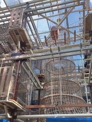 -PIPIKINGDOM皮皮王国欢乐号(欢乐海岸购物中心店)