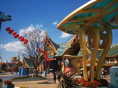 -七彩云南欢乐世界