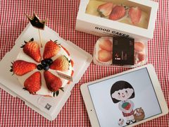 草莓甜心动物奶油水果蛋糕-艾加柒克蛋糕茶歇甜品台(春熙路店)