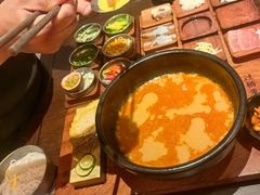 -银米·云南传统过桥米线(双廊黑金冠店)