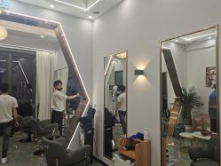 -V8潮牌·接发烫染连锁