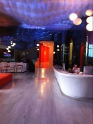 宽敞的大厅-芷妍医美