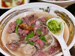 鲜烫牛肉牛丸粿条-一肴·牛肉粿条(罗湖万象店)