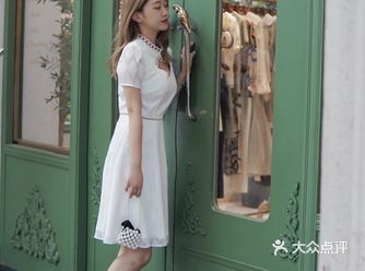 长沙藏于白色宫殿中原创法式女装品牌