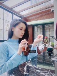 -摩more精奢美妍中心