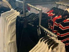 -H&M(鹏欣水游城店)