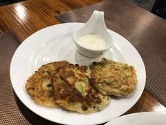 西葫芦饼配酸奶-TUK土耳其餐厅·下午茶(卢湾店)