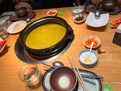 -一朵菌·野生菌探索家火锅(南亚店)